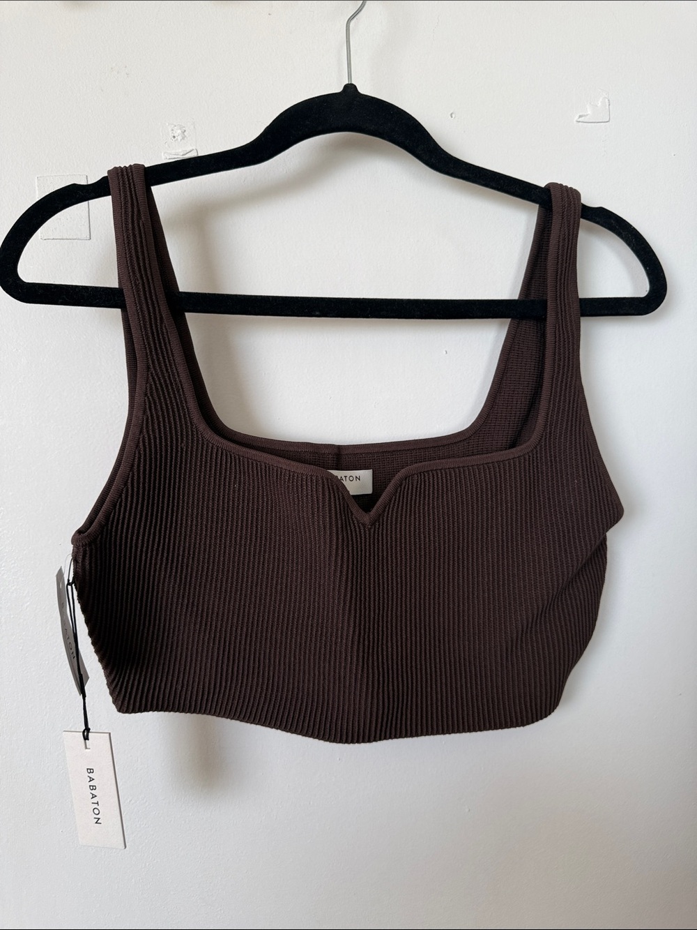 Babaton Sculpt knit Dark Brown Ribbed Notch Crop Top
